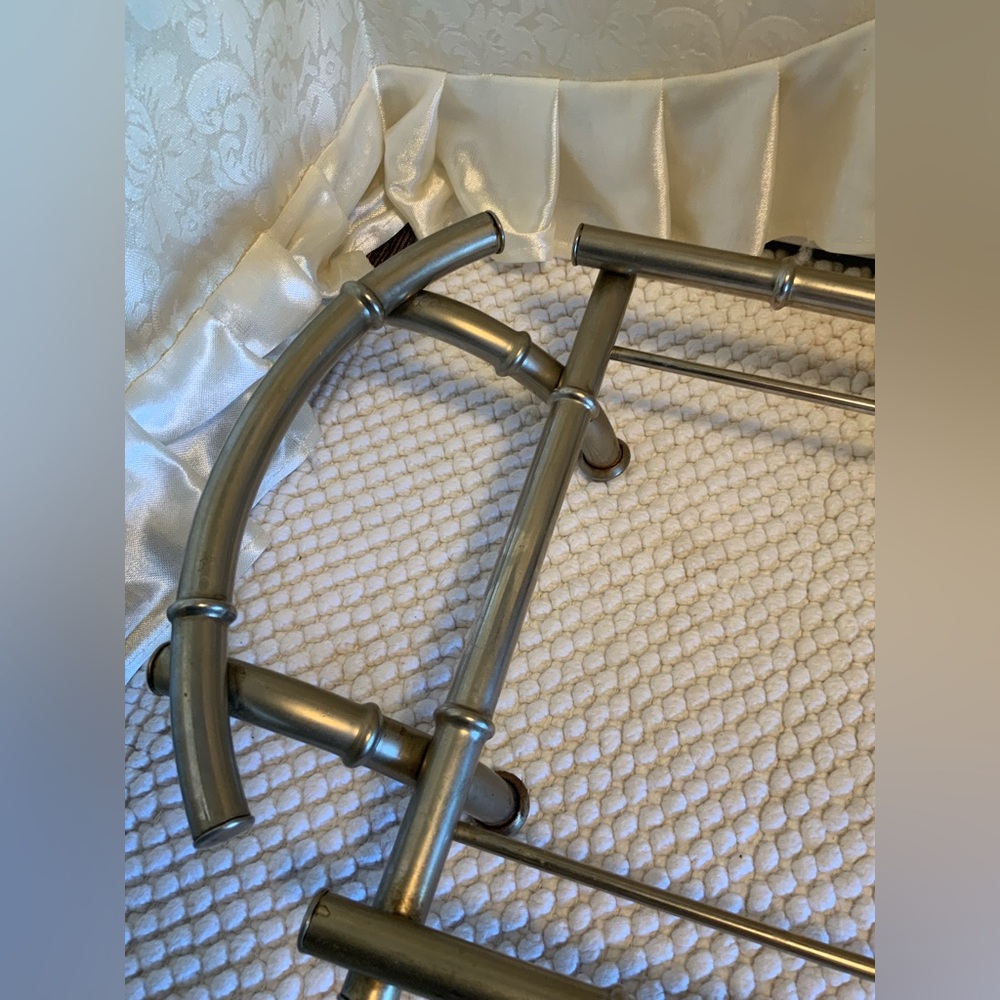 METAL BAMBOO SERVING RACK - Picture 2 of 6